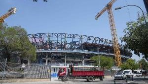 开云体育在线-世体：巴萨欧冠首轮或将客场作战，为诺坎普争取更多准备时间