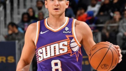 开云体育平台-4年7000万提前续约神射手！太阳下赛季支出超3亿