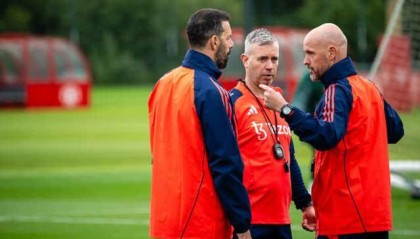 开云体育网址-滕哈赫解释团队换血：范尼带来忠诚，专业优于国籍