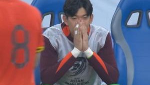 开云体育平台-导播很懂！王大雷黄油手后甩手苦笑摇头，伊万摸眼角，颜骏凌捂嘴