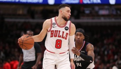 开云体育官方网站登陆-《SI》截止日大猜想：拉文加盟湖人 卡鲁索驰援勇士